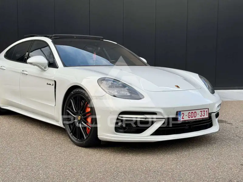2017 Porsche Panamera