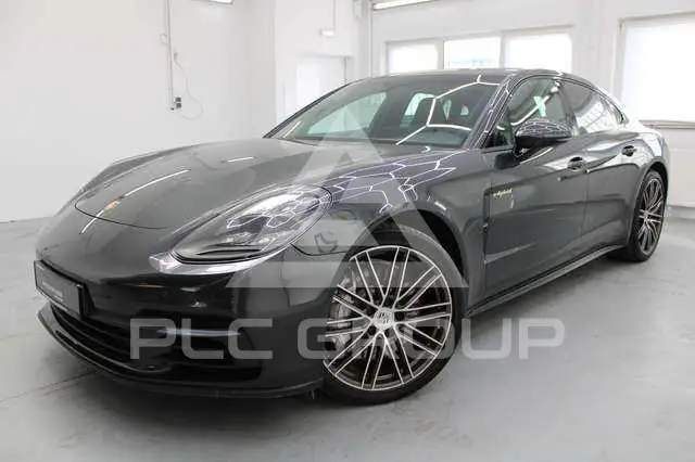 2017 Porsche Panamera