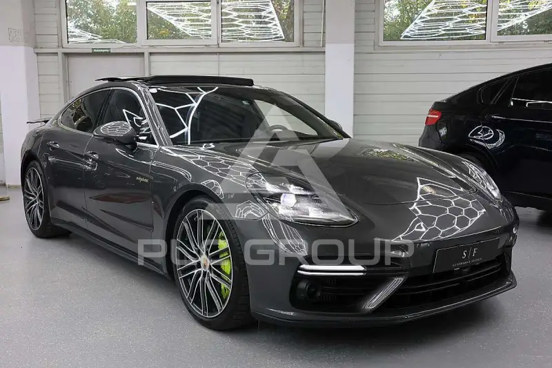 2017 Porsche Panamera