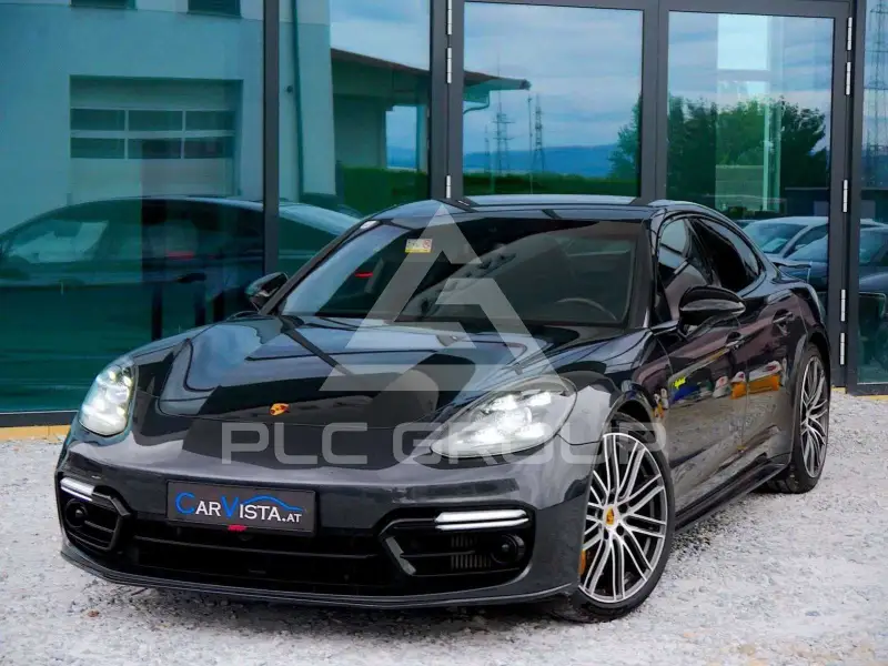 2017 Porsche Panamera