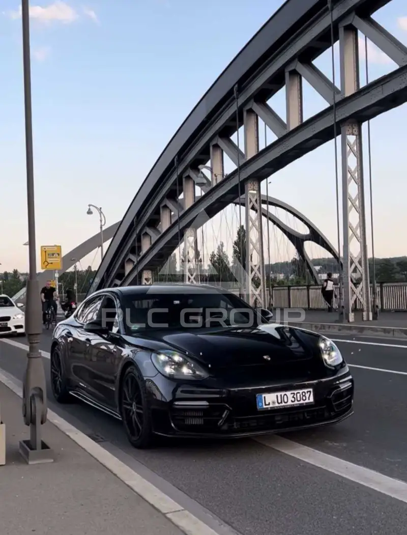 2017 Porsche Panamera