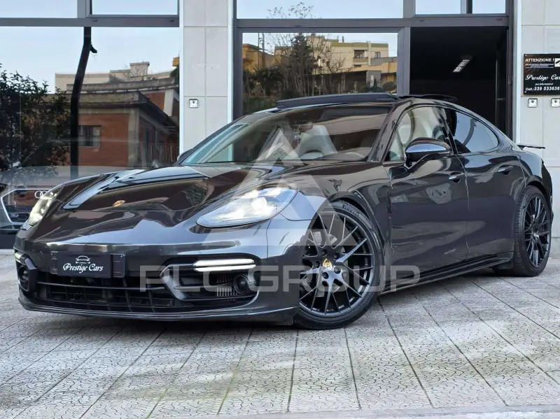 2017 Porsche Panamera