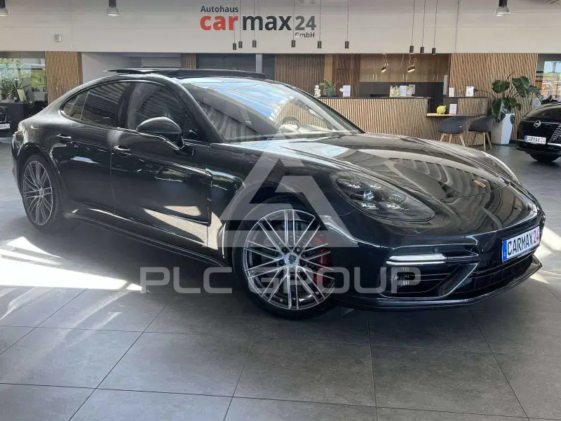 2017 Porsche Panamera