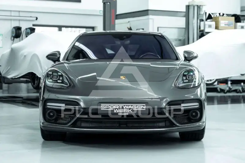 2017 Porsche Panamera