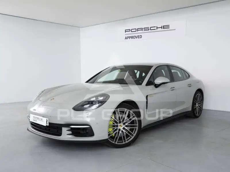 2017 Porsche Panamera