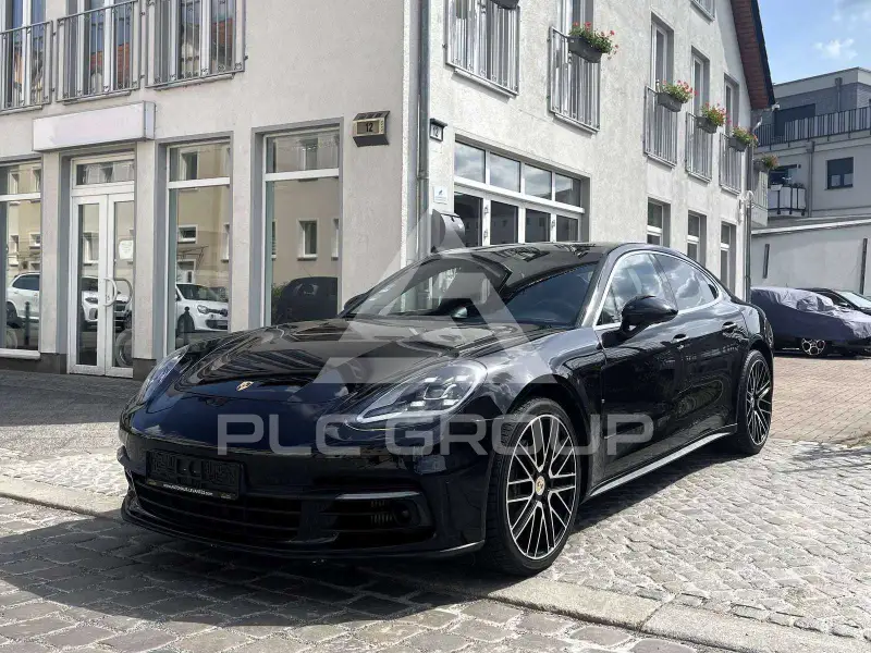 2017 Porsche Panamera