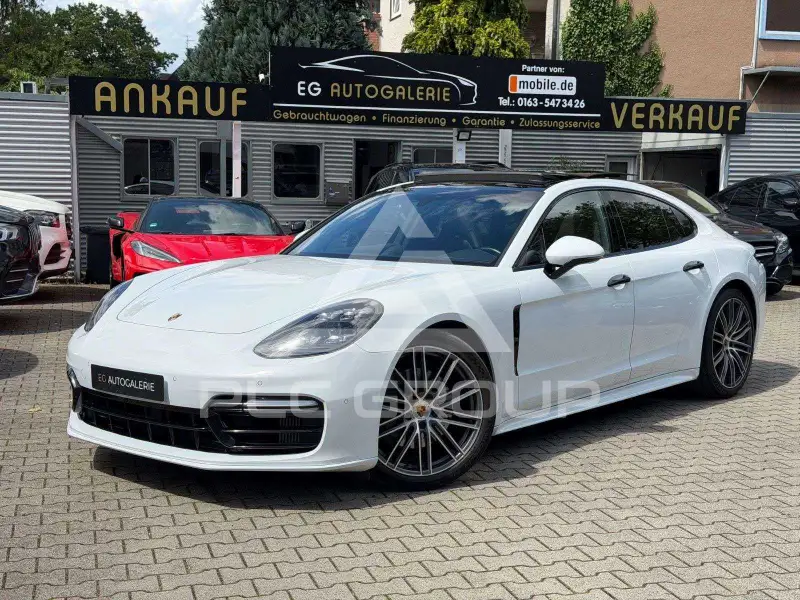 2017 Porsche Panamera