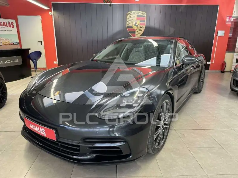 2017 Porsche Panamera
