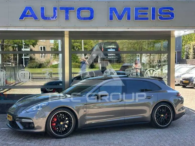 2017 Porsche Panamera
