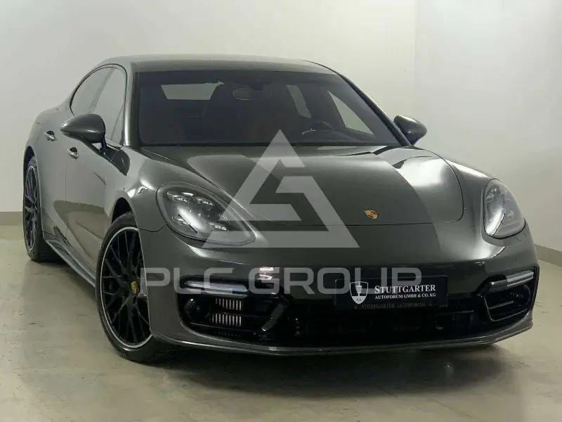 2017 Porsche Panamera
