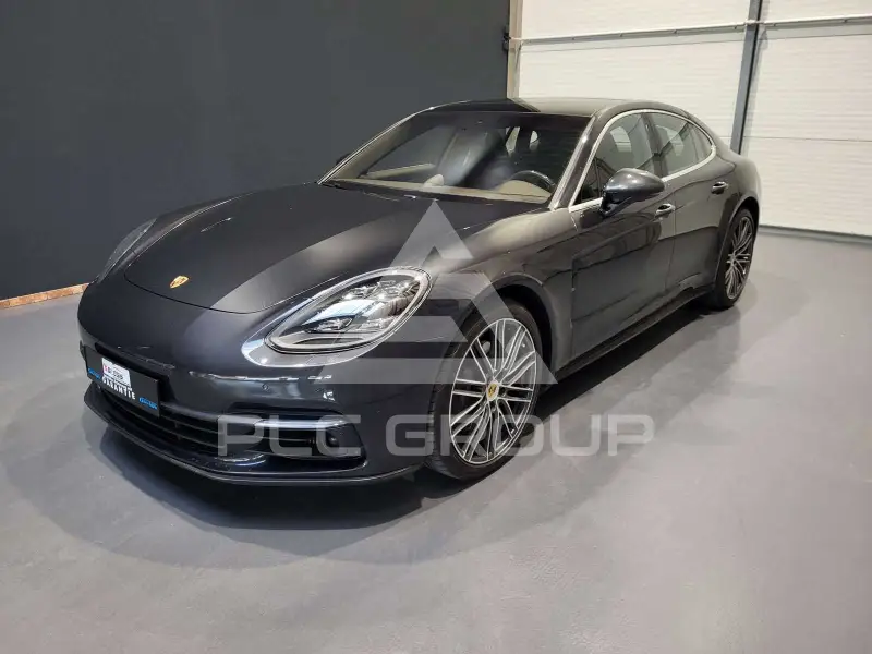 2017 Porsche Panamera