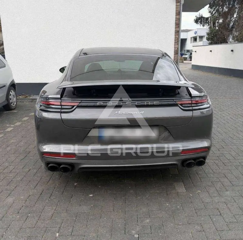 2017 Porsche Panamera