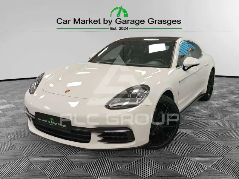 2017 Porsche Panamera