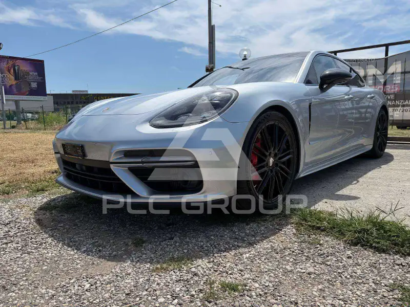 2017 Porsche Panamera