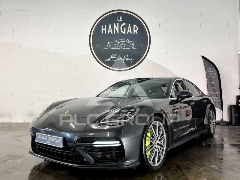2017 Porsche Panamera