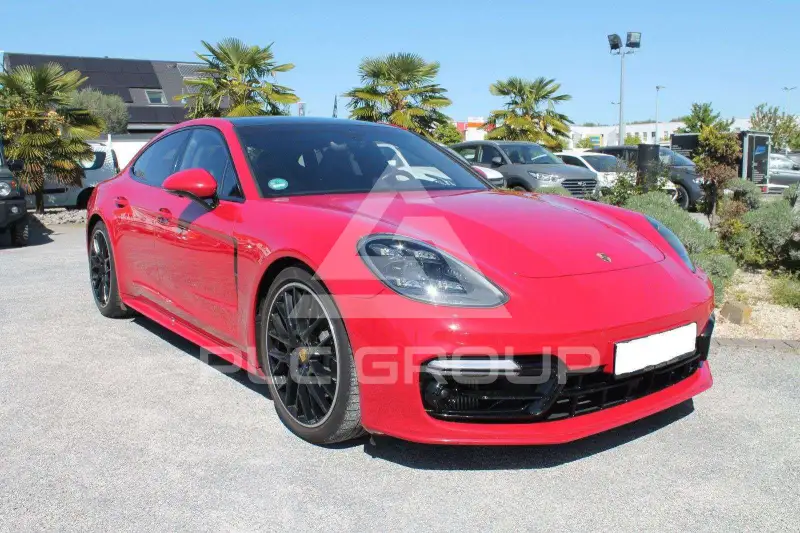 2017 Porsche Panamera