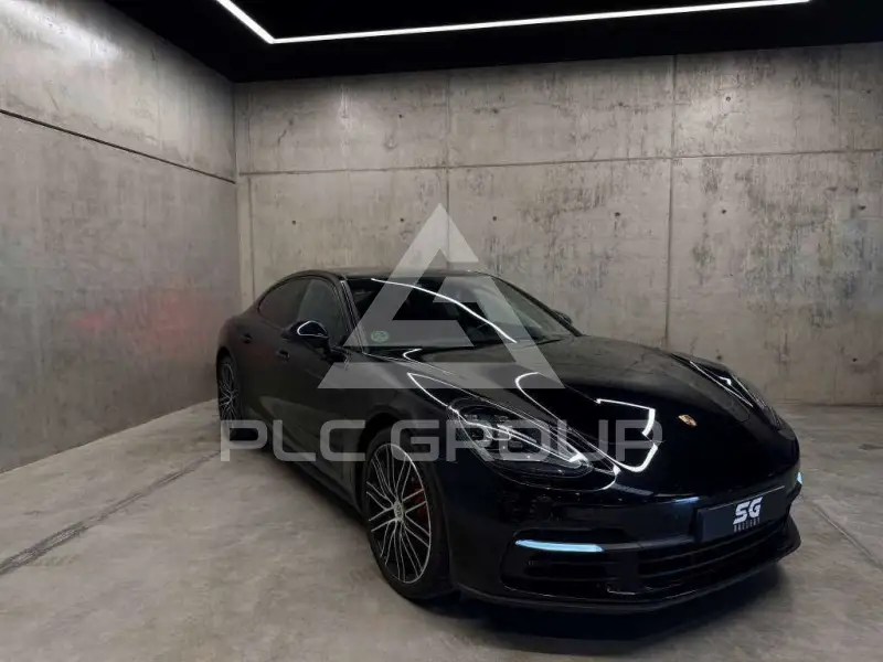 2017 Porsche Panamera