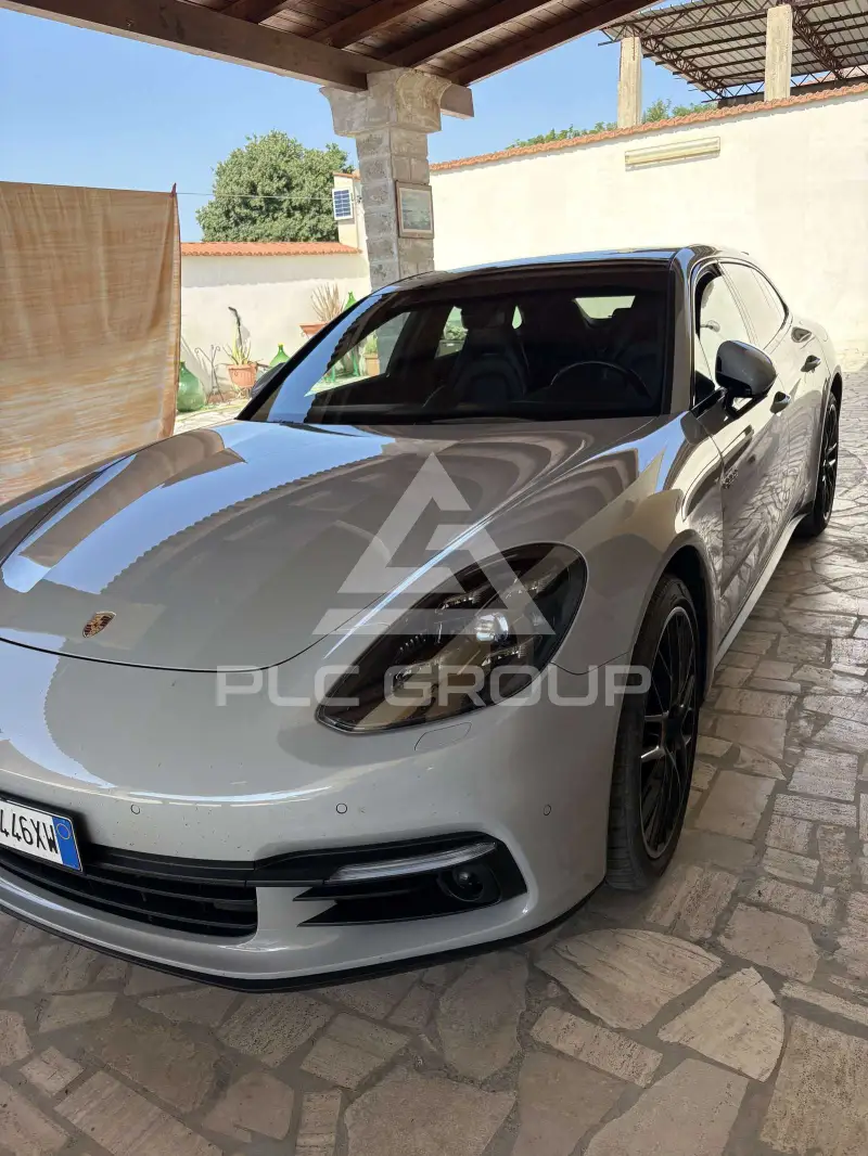 2017 Porsche Panamera