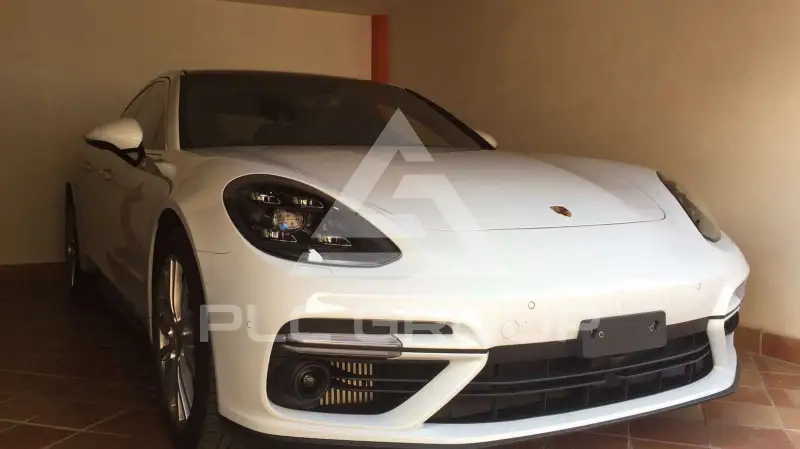 2017 Porsche Panamera