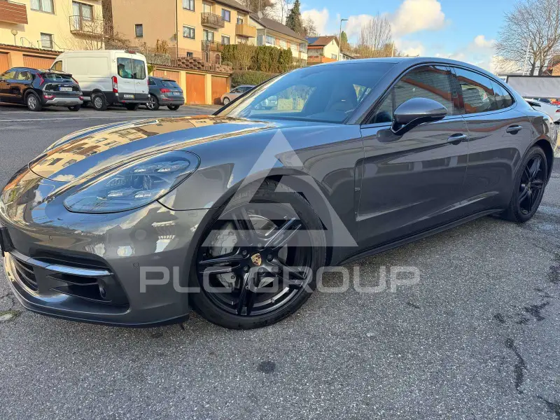2017 Porsche Panamera