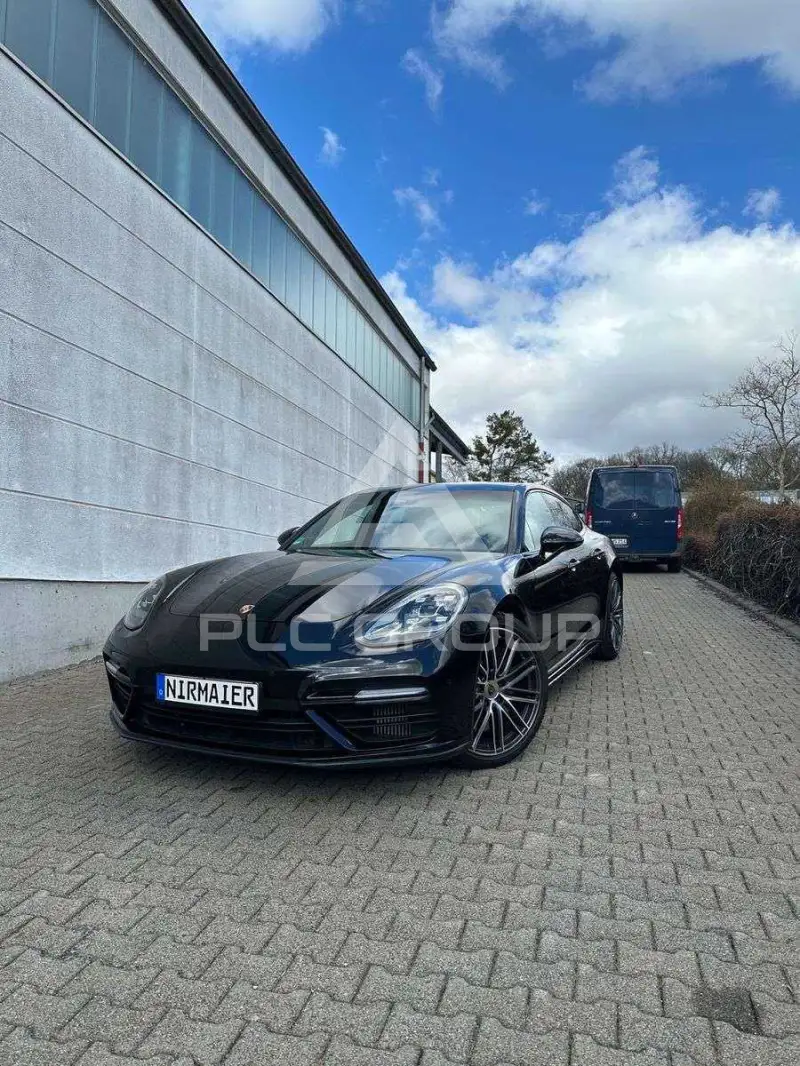 2017 Porsche Panamera