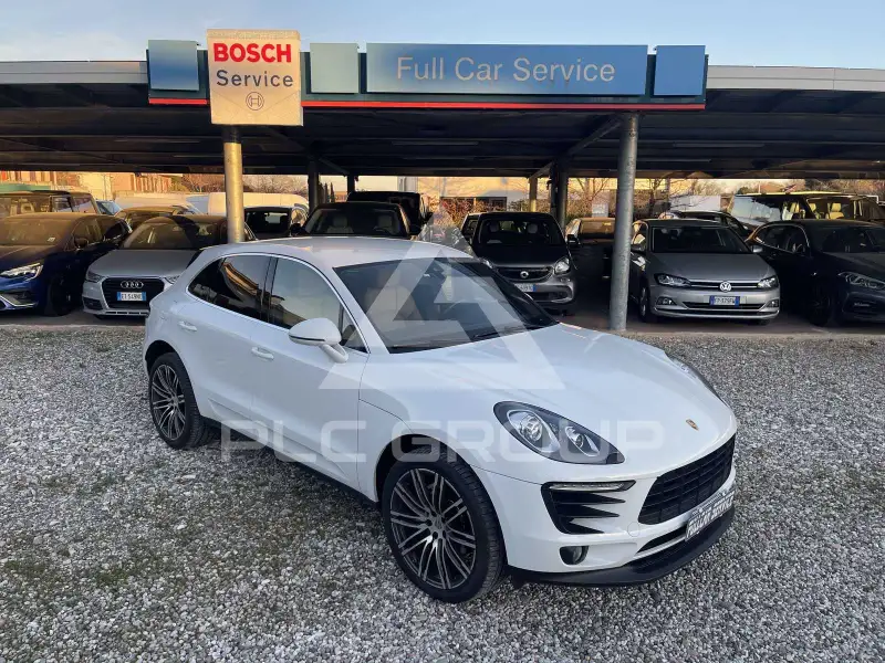 2017 Porsche MACAN
