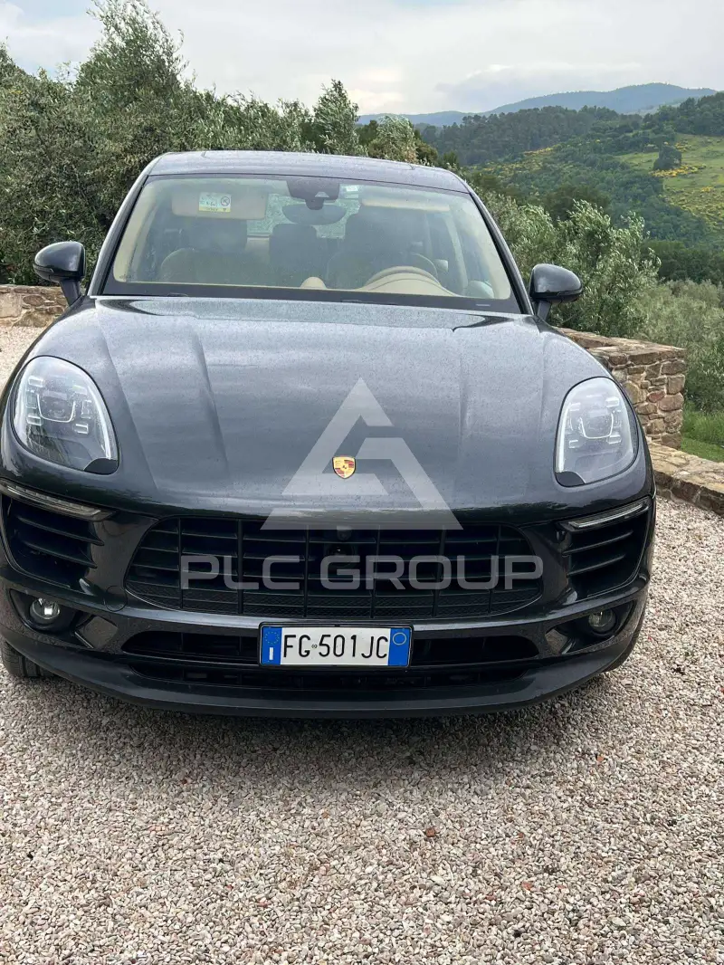 2017 Porsche MACAN