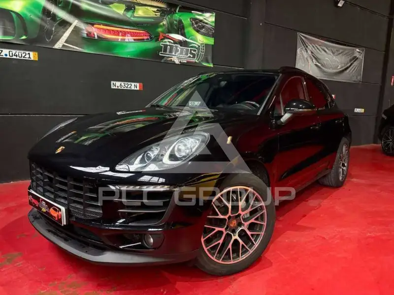 2017 Porsche MACAN