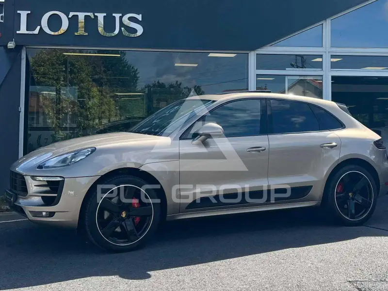 2017 Porsche MACAN