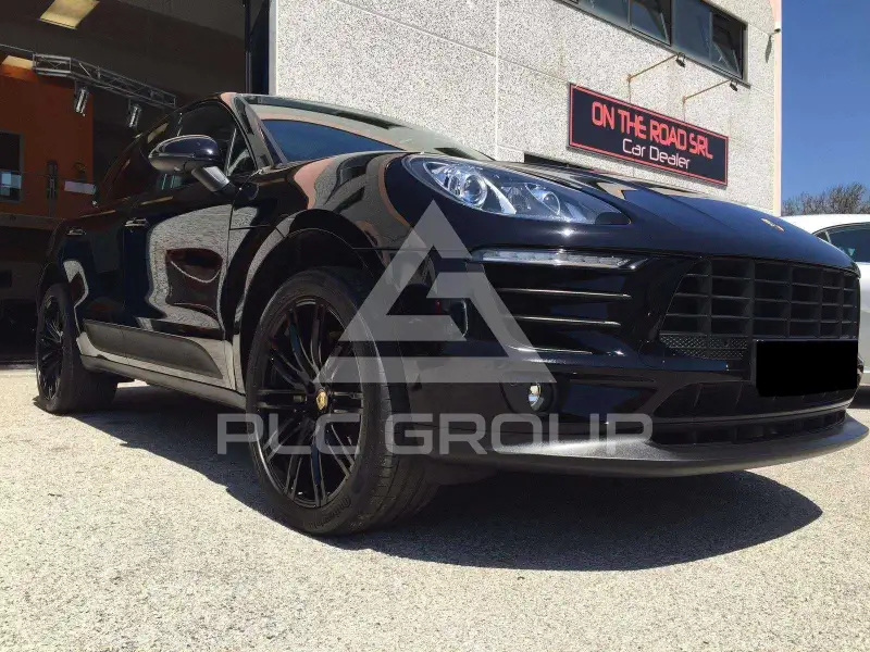 2017 Porsche MACAN