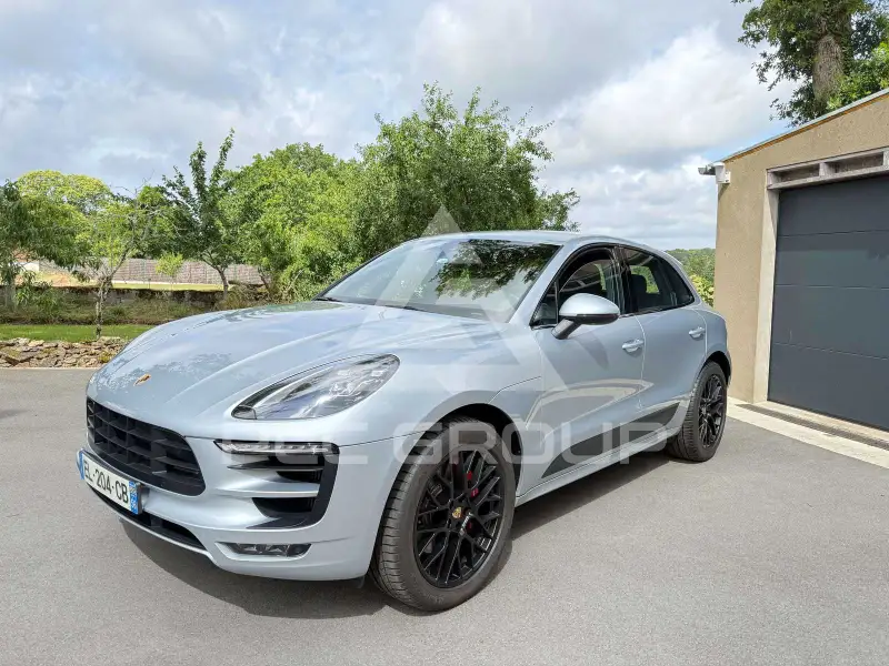 2017 Porsche MACAN