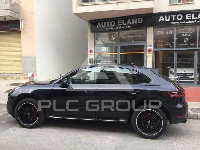 2017 Porsche MACAN