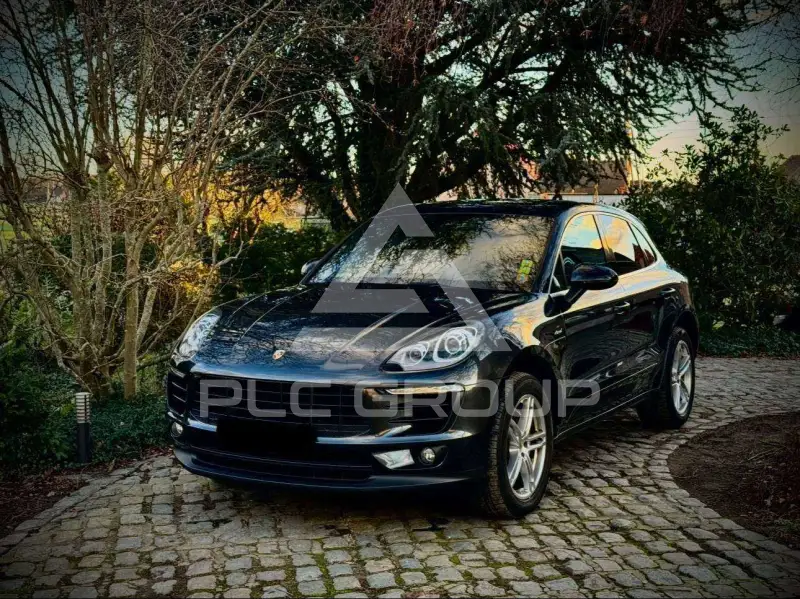 2017 Porsche MACAN
