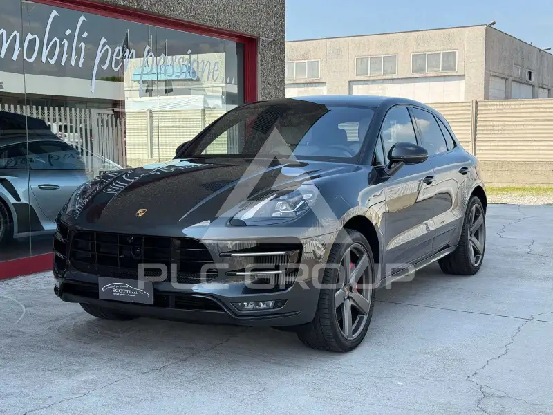 2017 Porsche MACAN