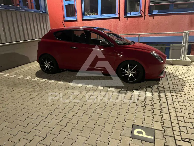2017 Alfa Romeo Mito