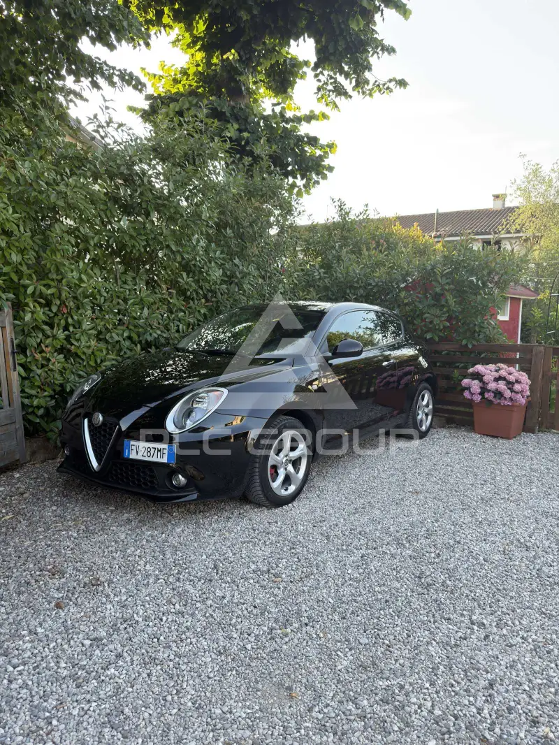 2017 Alfa Romeo Mito