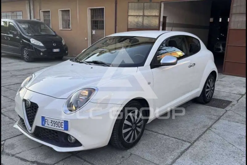 2017 Alfa Romeo Mito