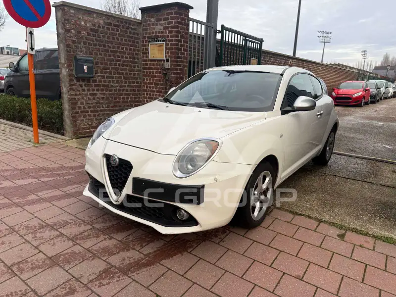 2017 Alfa Romeo Mito