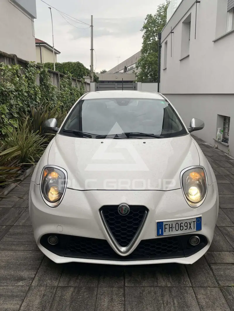 2017 Alfa Romeo Mito