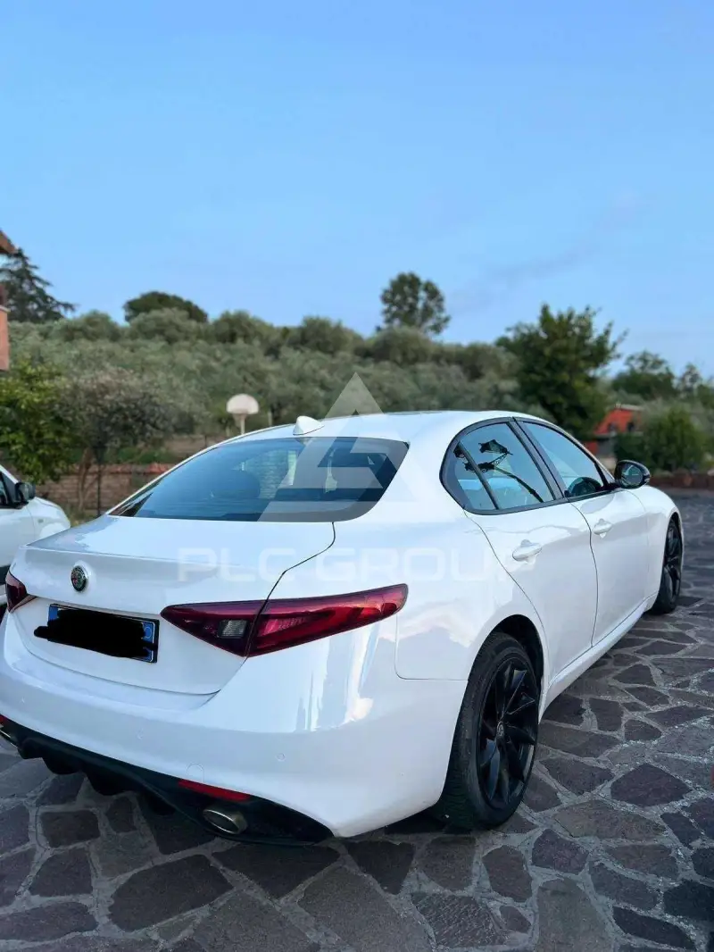 2017 Alfa Romeo Giulia