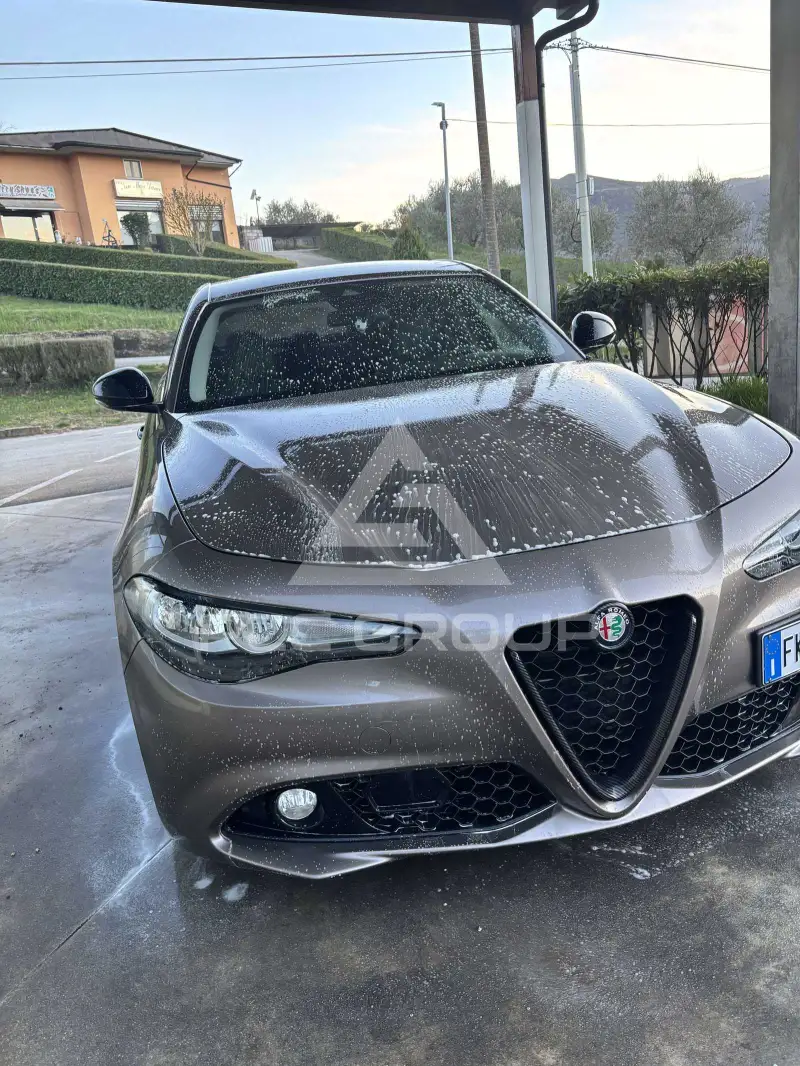 2017 Alfa Romeo Giulia