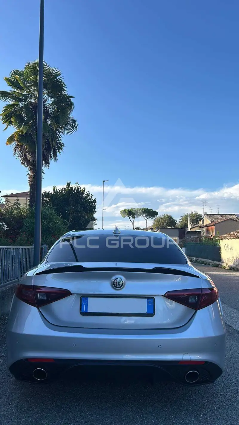2017 Alfa Romeo Giulia