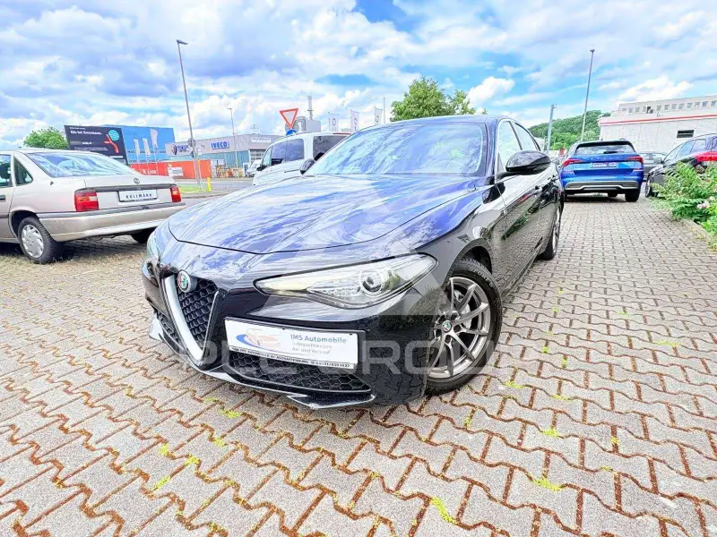2017 Alfa Romeo Giulia