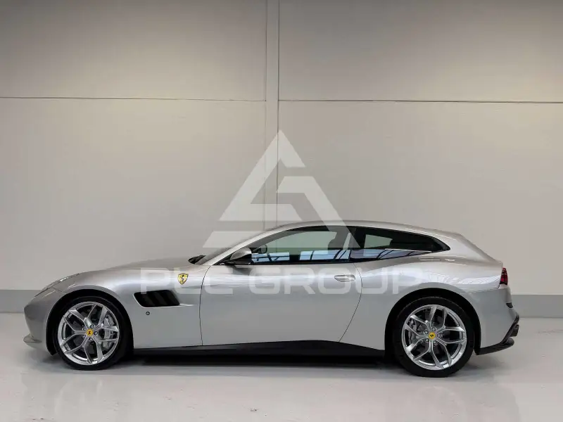 2017 Ferrari GTC4
