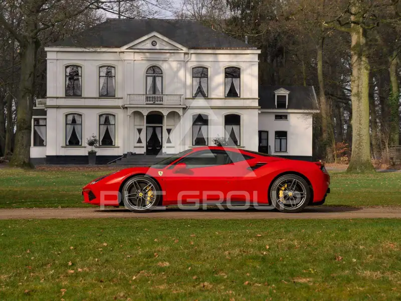 2017 Ferrari 488