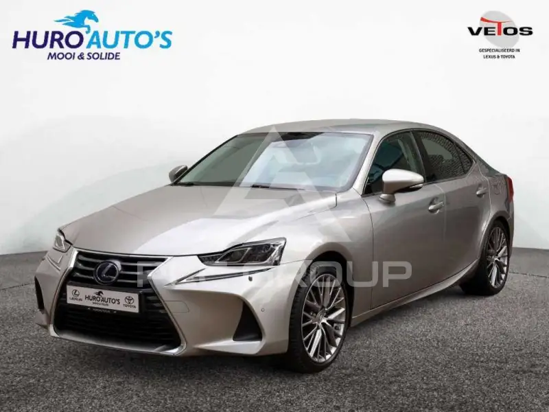 2017 Lexus IS300