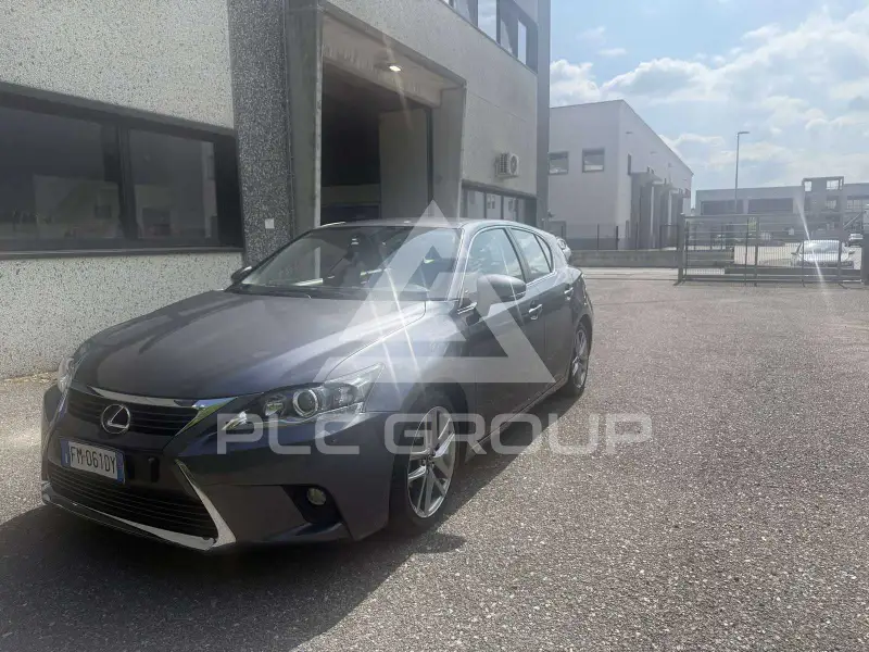 2017 Lexus CT200