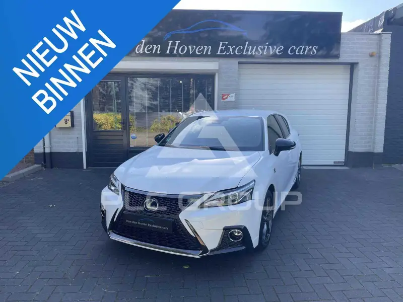 2017 Lexus CT200