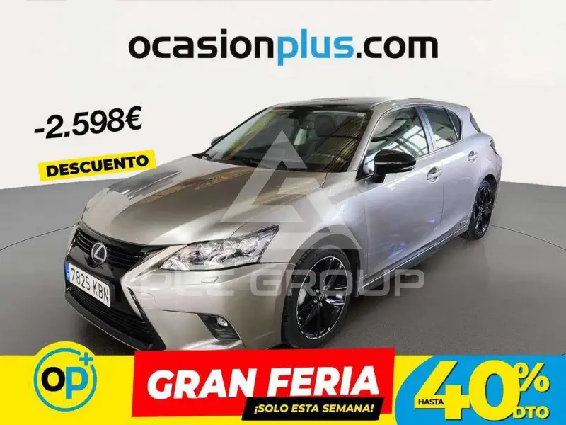 2017 Lexus CT200