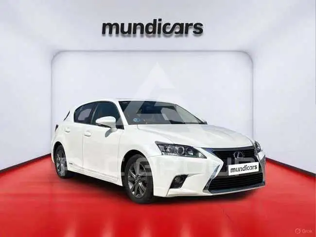 2017 Lexus CT200